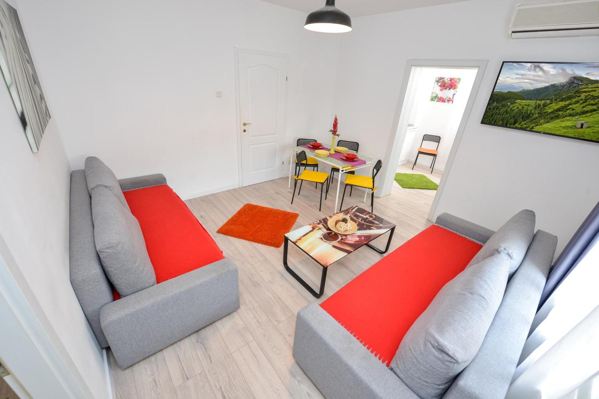 Central Unirii - Old Town Apartments Bukares Bagian luar foto